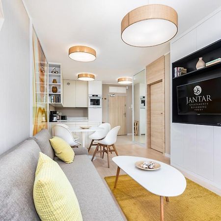 Jantar Apartamenty - Miodowy Dom City Center Колобжег Экстерьер фото