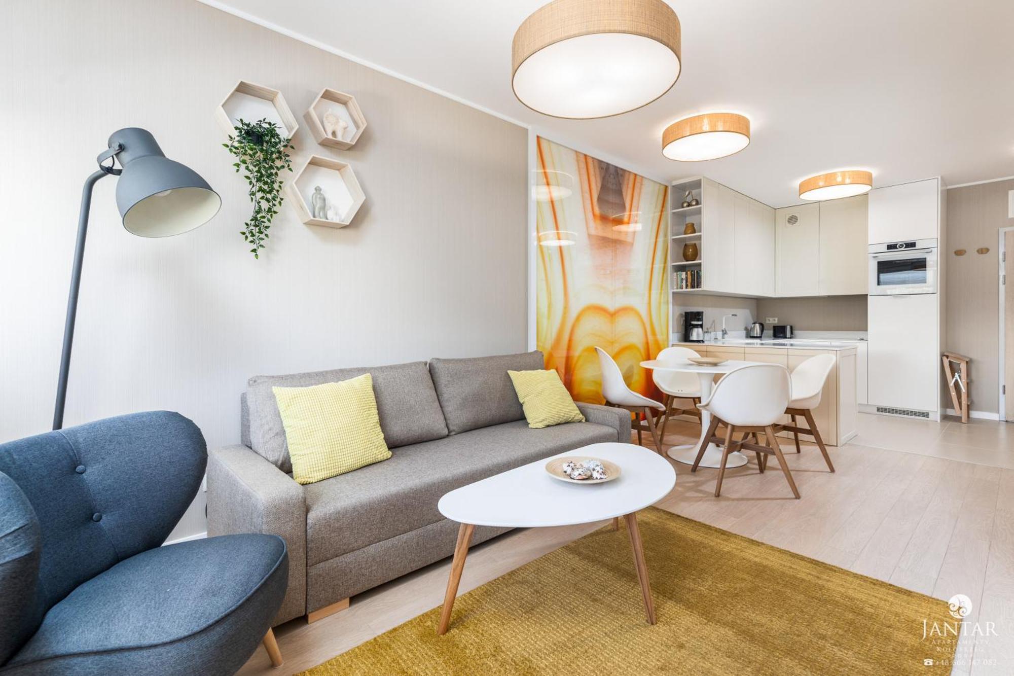 Jantar Apartamenty - Miodowy Dom City Center Колобжег Экстерьер фото