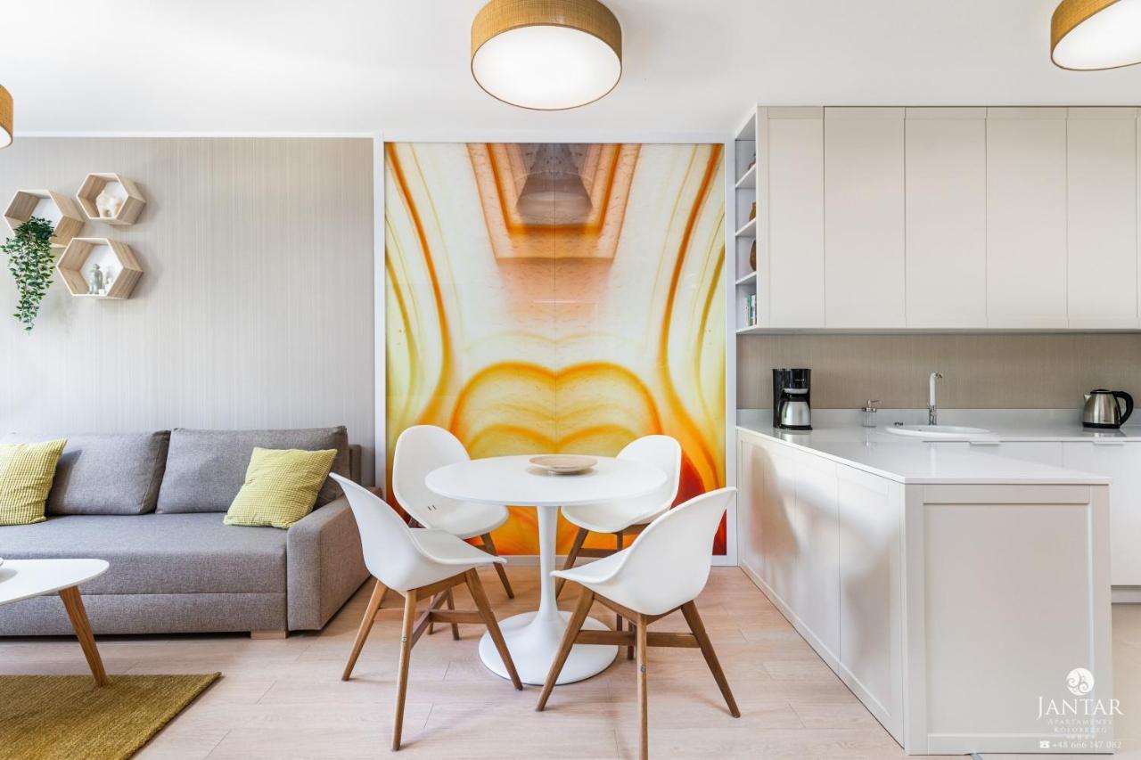 Jantar Apartamenty - Miodowy Dom City Center Колобжег Экстерьер фото