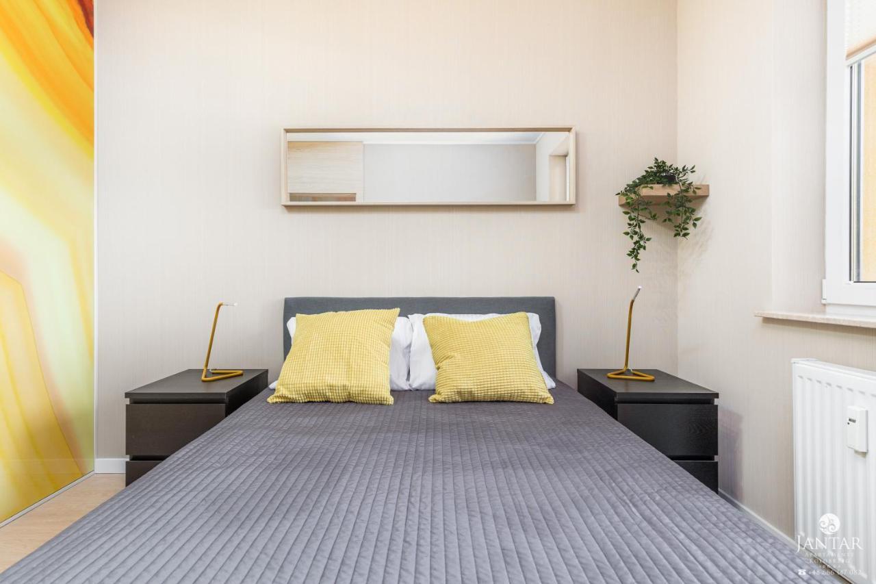 Jantar Apartamenty - Miodowy Dom City Center Колобжег Экстерьер фото